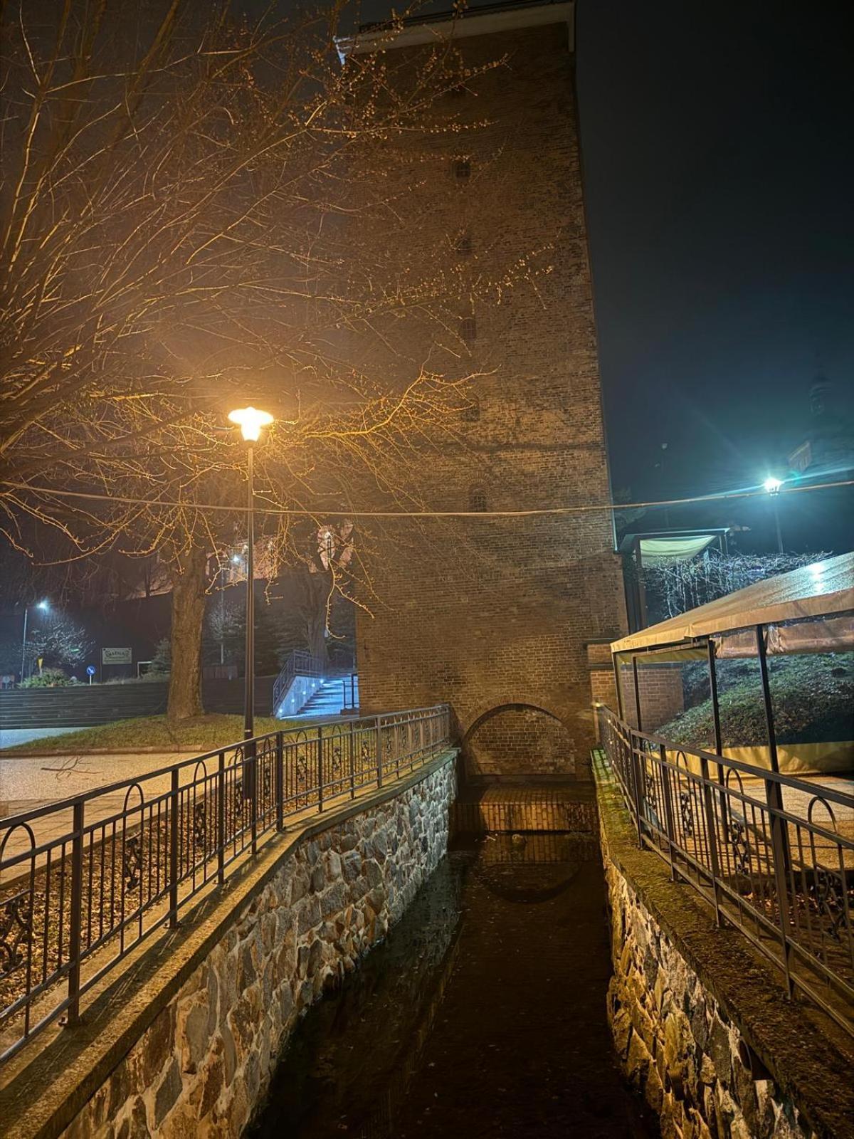 Apartament Sloneczny Frombork Exterior foto